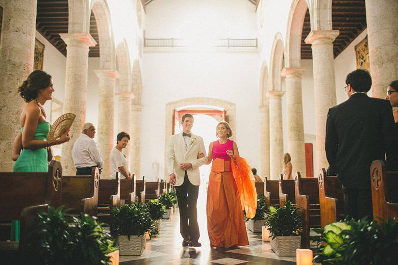 Groom in Santa Catalina de Alejandría Cathedral, Cartagena, Colombia
