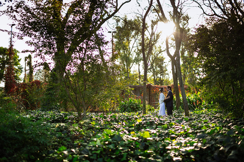 Wedding session in Estancia Santa Elena at daylight