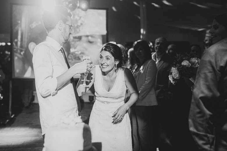 Documentary wedding photos