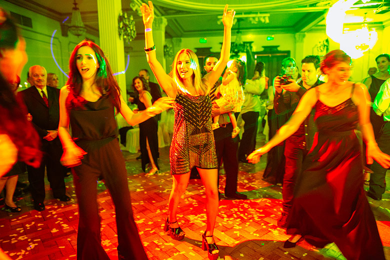 foto de casamiento luz ambiente