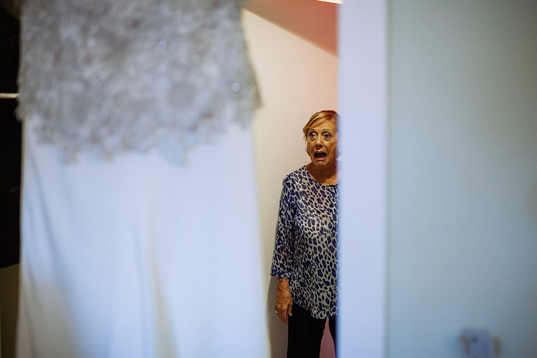 Fotografia divertida de casamiento