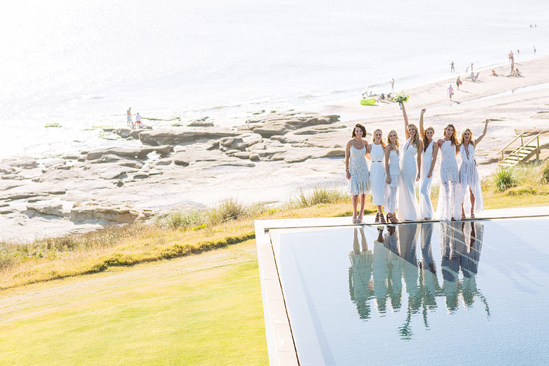 bride with bridemaids uruguay