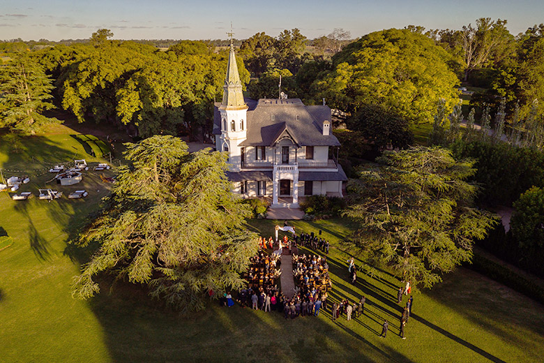Casamiento al aire libre en la AAP